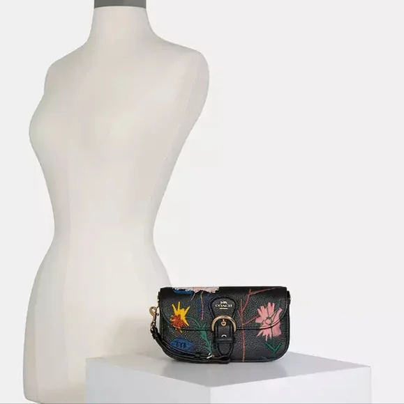 Coach X Crossbody Kleo Bag - Jean Michel Basquiat Artwork - Picture 15 of 16